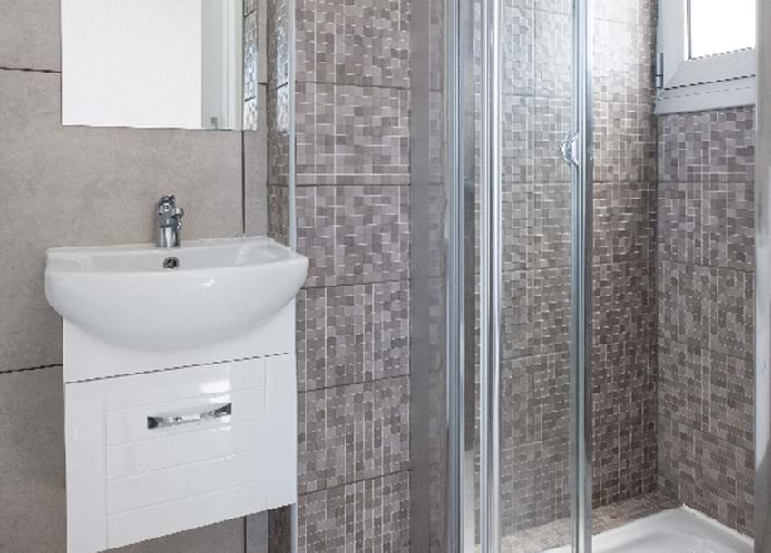 Flat 301 bathroom